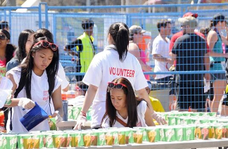 不可错过的青少年义工机会！多伦多马拉松招募志愿者